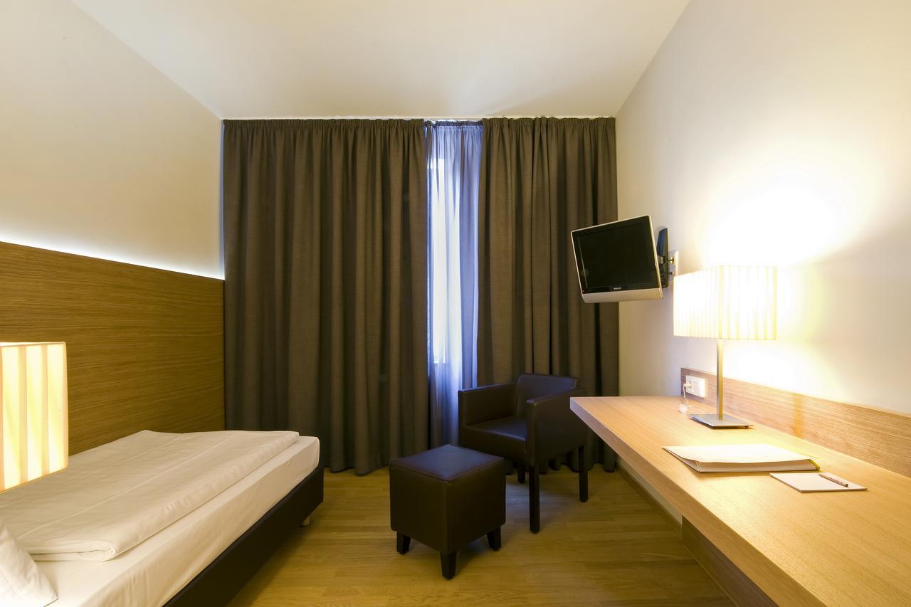 Hotel Thalmair Munich Luaran gambar